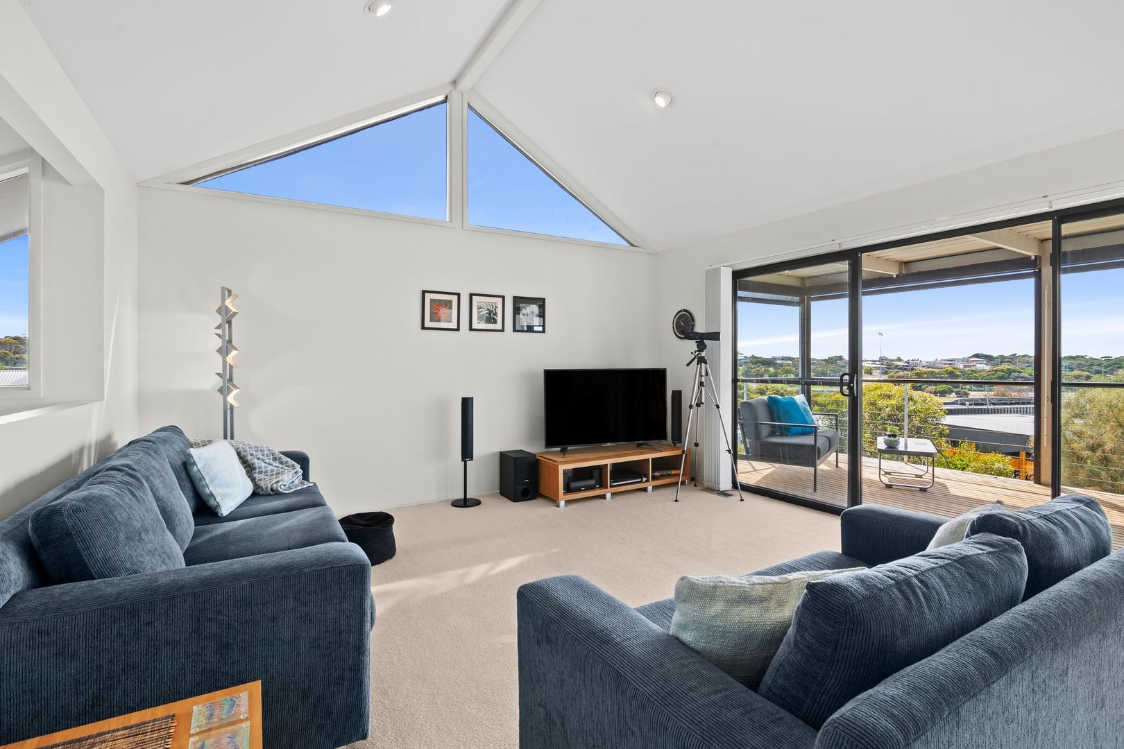 28 Spring Valley Drive, Torquay VIC 3228, Image 2