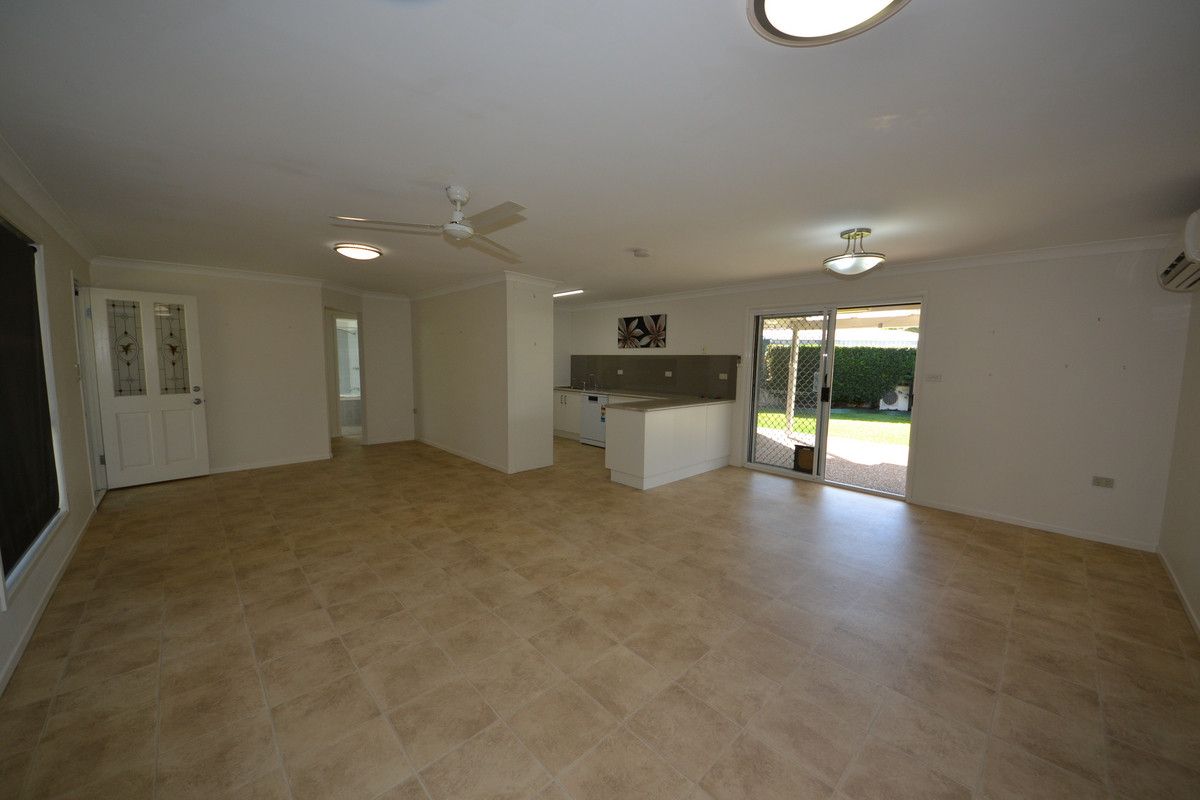 5 Jillian Court, Gracemere QLD 4702, Image 2