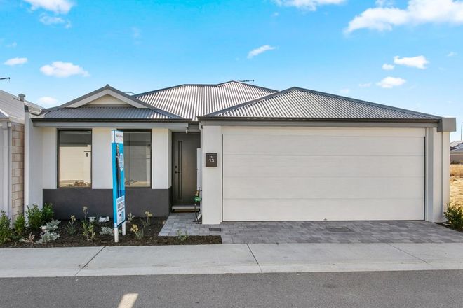 Picture of 13 Montague Lane, SOUTHERN RIVER WA 6110
