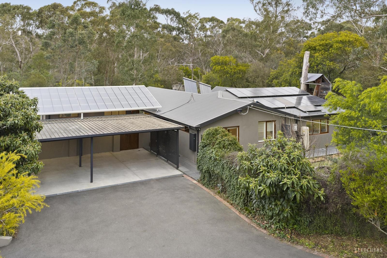 5 bedrooms House in 50 Osborne Road NORTH WARRANDYTE VIC, 3113