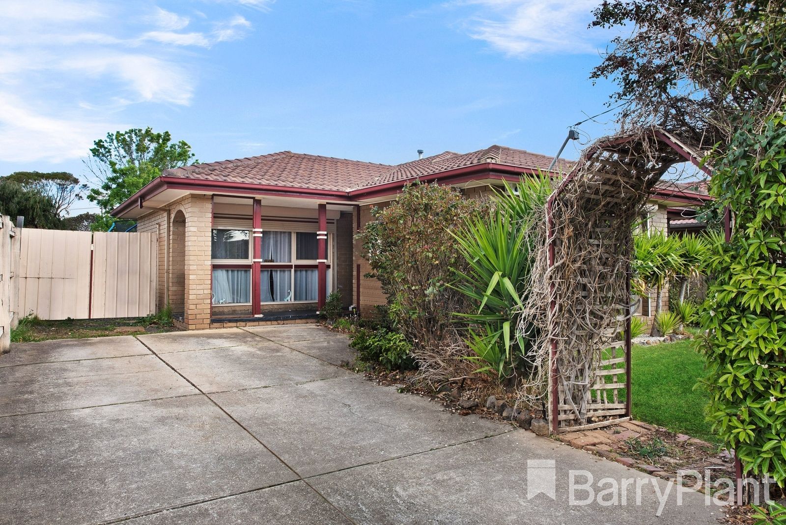 35 Blackwood Drive, Melton South Property History & Address Research