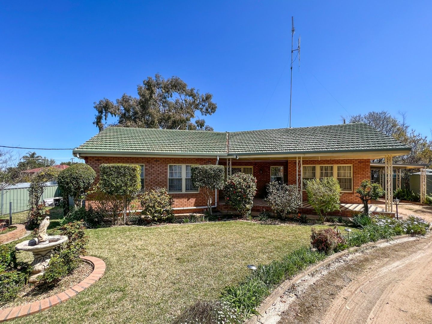 10A Phillips Street, Parkes NSW 2870, Image 0