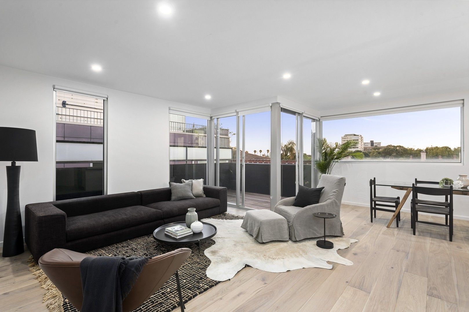 2 bedrooms Apartment / Unit / Flat in 24/14 Fitzroy Street ST KILDA VIC, 3182