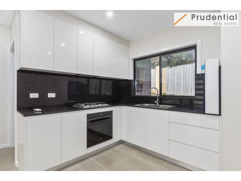 2 bedrooms Apartment / Unit / Flat in 12a Startop Place AMBARVALE NSW, 2560