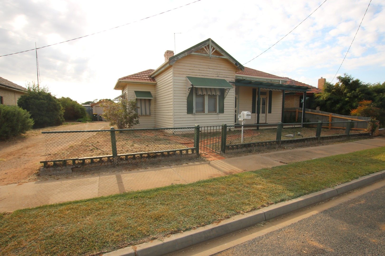 25 Houston St, Donald VIC 3480, Image 0