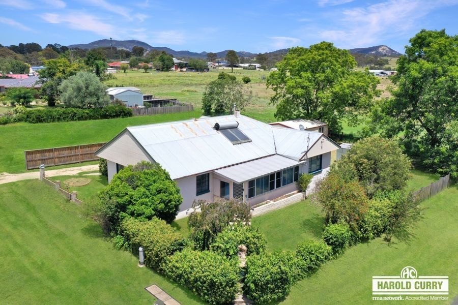 77 Cowper Street, Tenterfield NSW 2372, Image 0