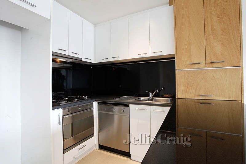 2 bedrooms Apartment / Unit / Flat in 5/5 St David Street FITZROY VIC, 3065