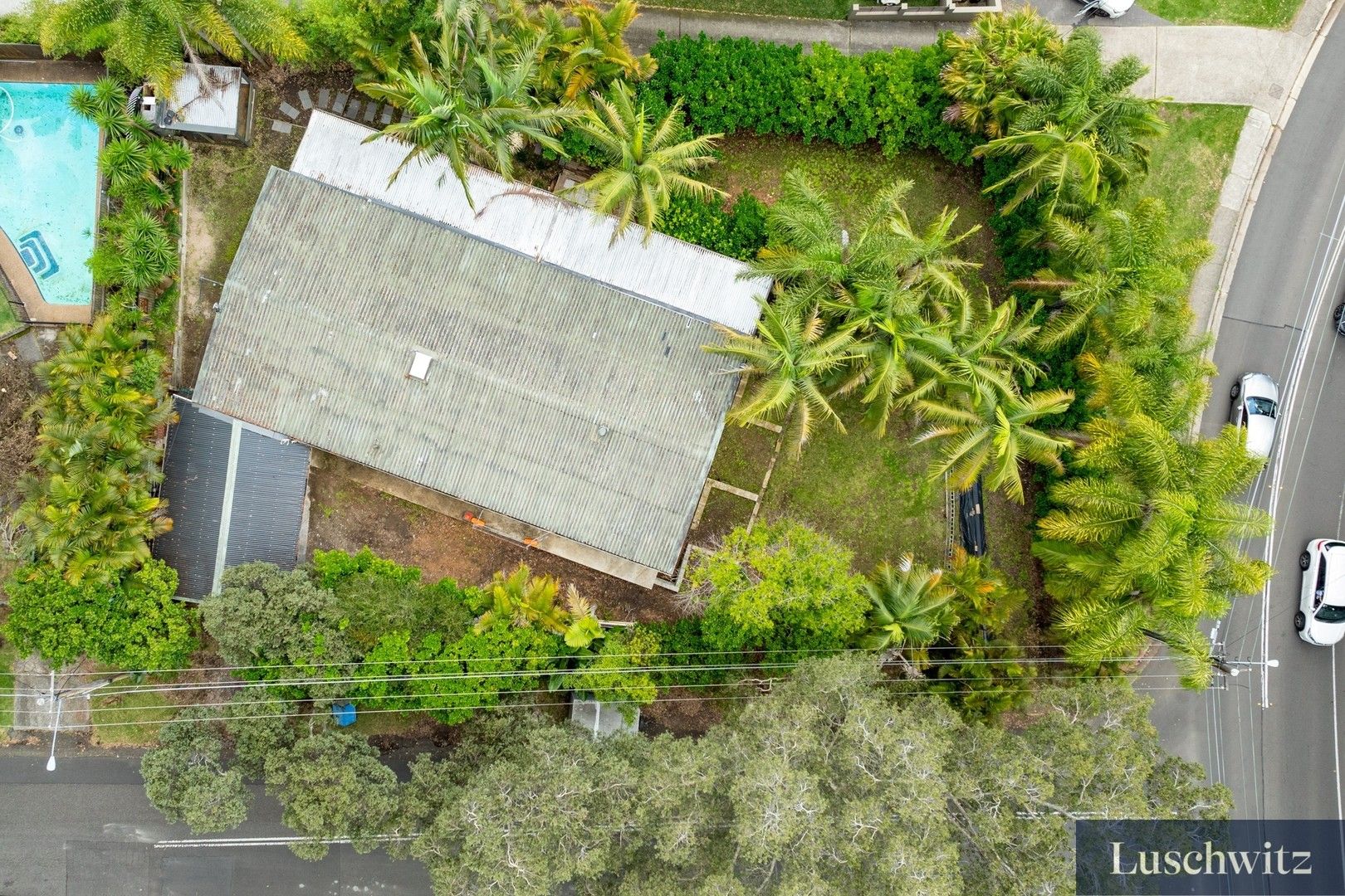 4 bedrooms House in 34 Cabbage Tree Road BAYVIEW NSW, 2104