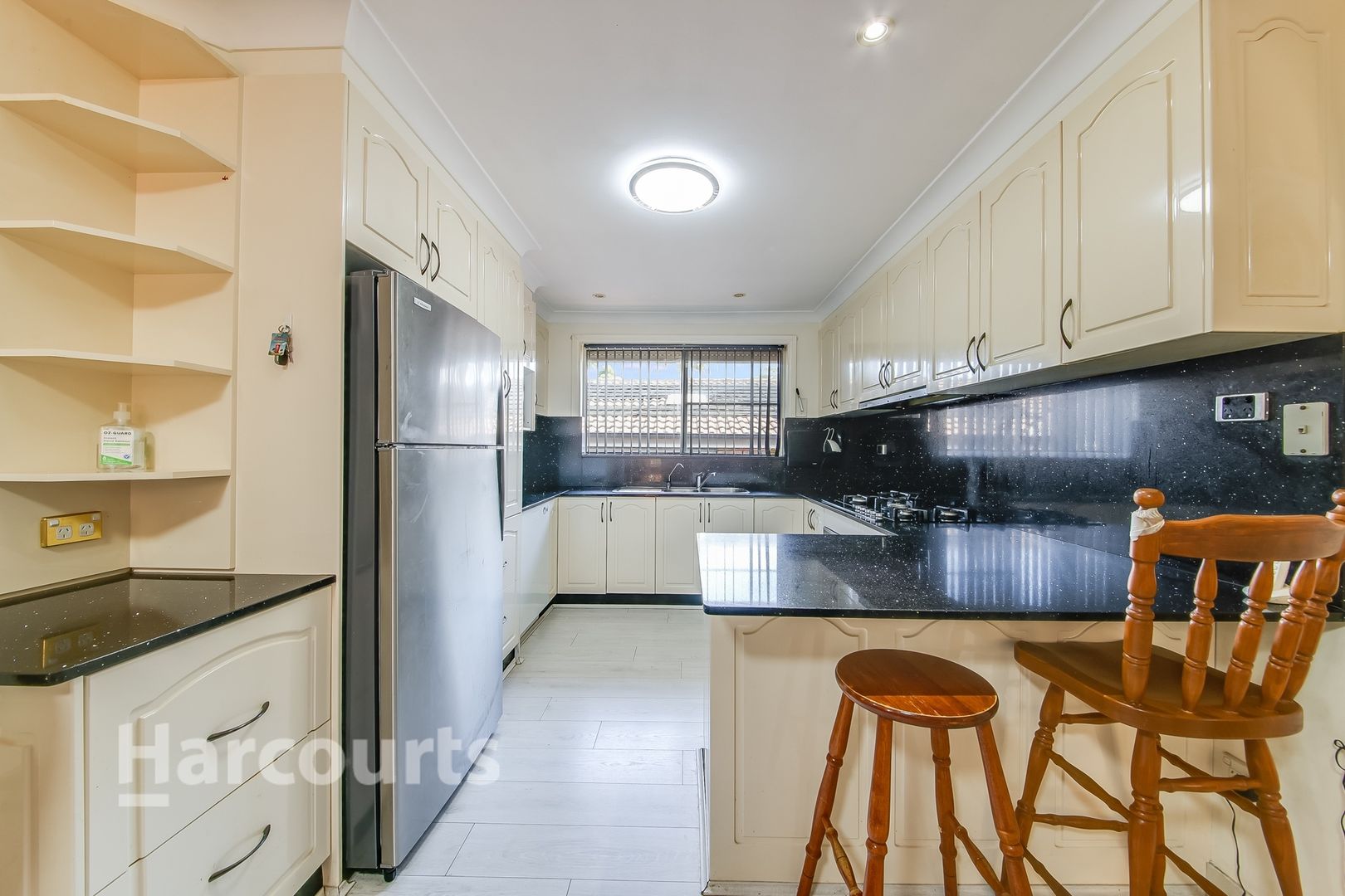 10 Wallaga Avenue, Leumeah NSW 2560, Image 2