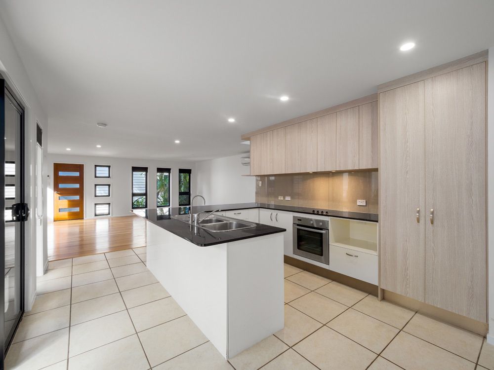 Unit 1/5 Deborah Cl, Mudjimba QLD 4564, Image 1