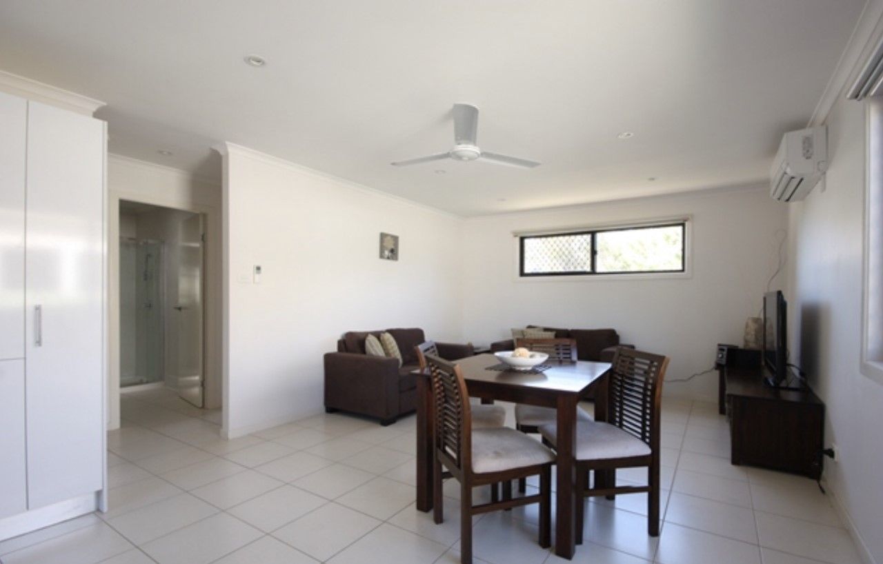 4/5 Atkinson Street, Middlemount QLD 4746, Image 1