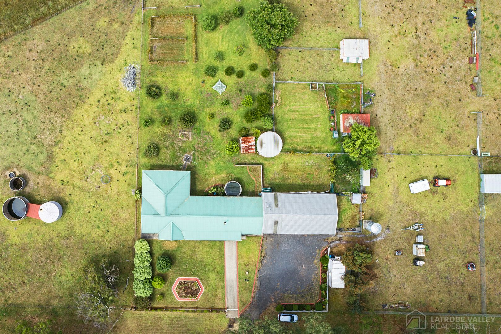 64 Ronalds Road, Rosedale VIC 3847 House for Sale 870,000