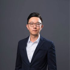 Dennis He, Sales representative