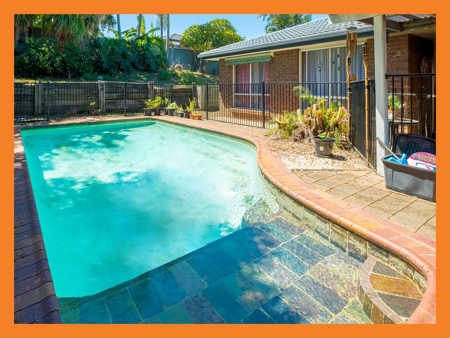 37 Melbourne Road, Arundel QLD 4214, Image 2