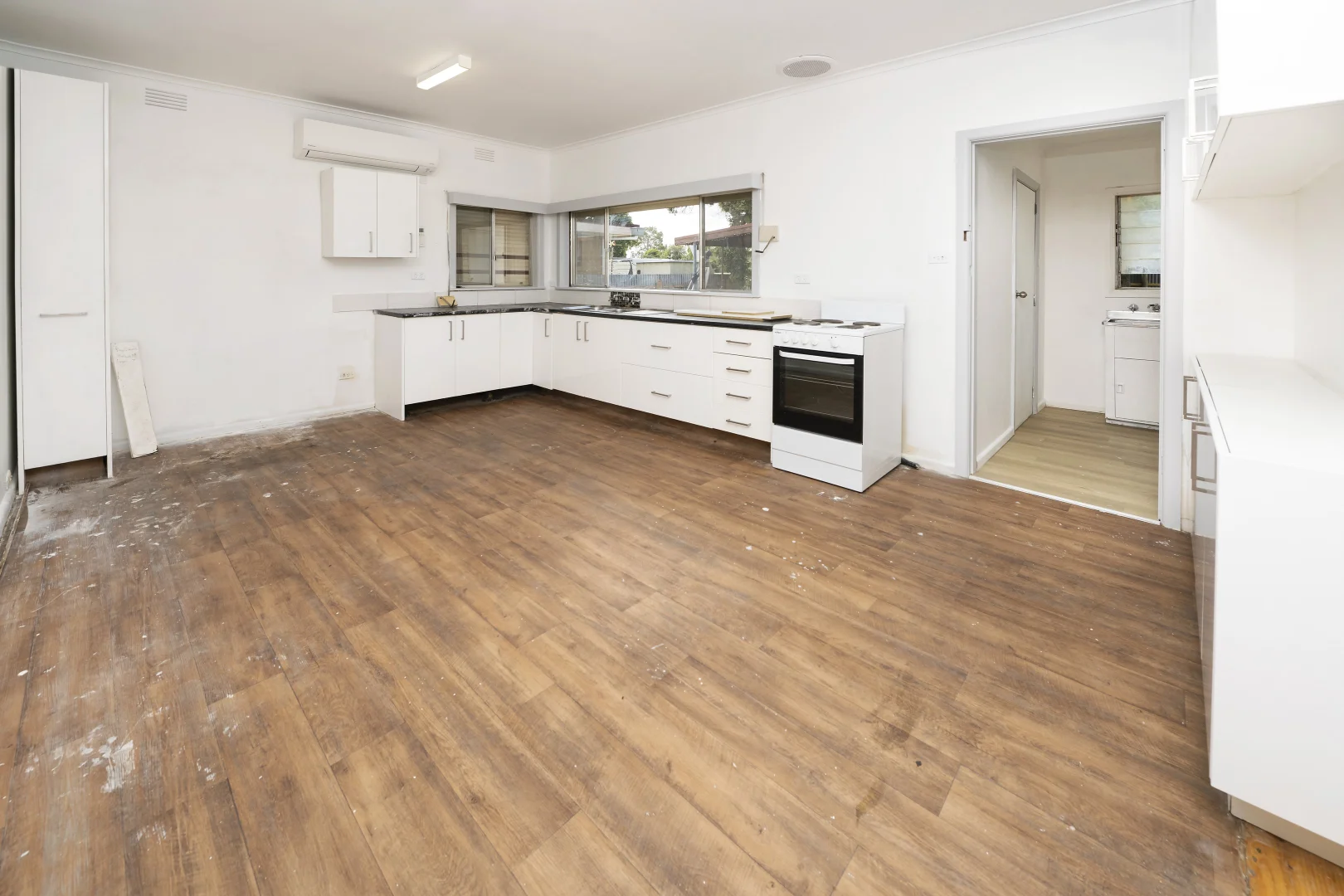 Additional image 5 of 69 Murlong Street, Swan Hill VIC 3585