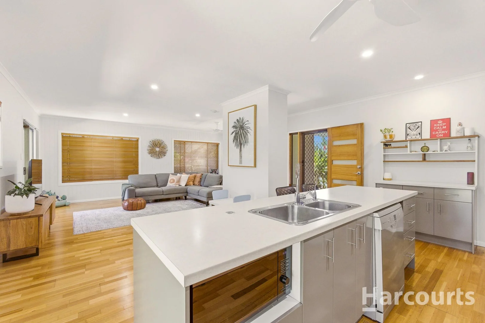 Additional image 5 of 102 Cunningham Street, Urangan QLD 4655