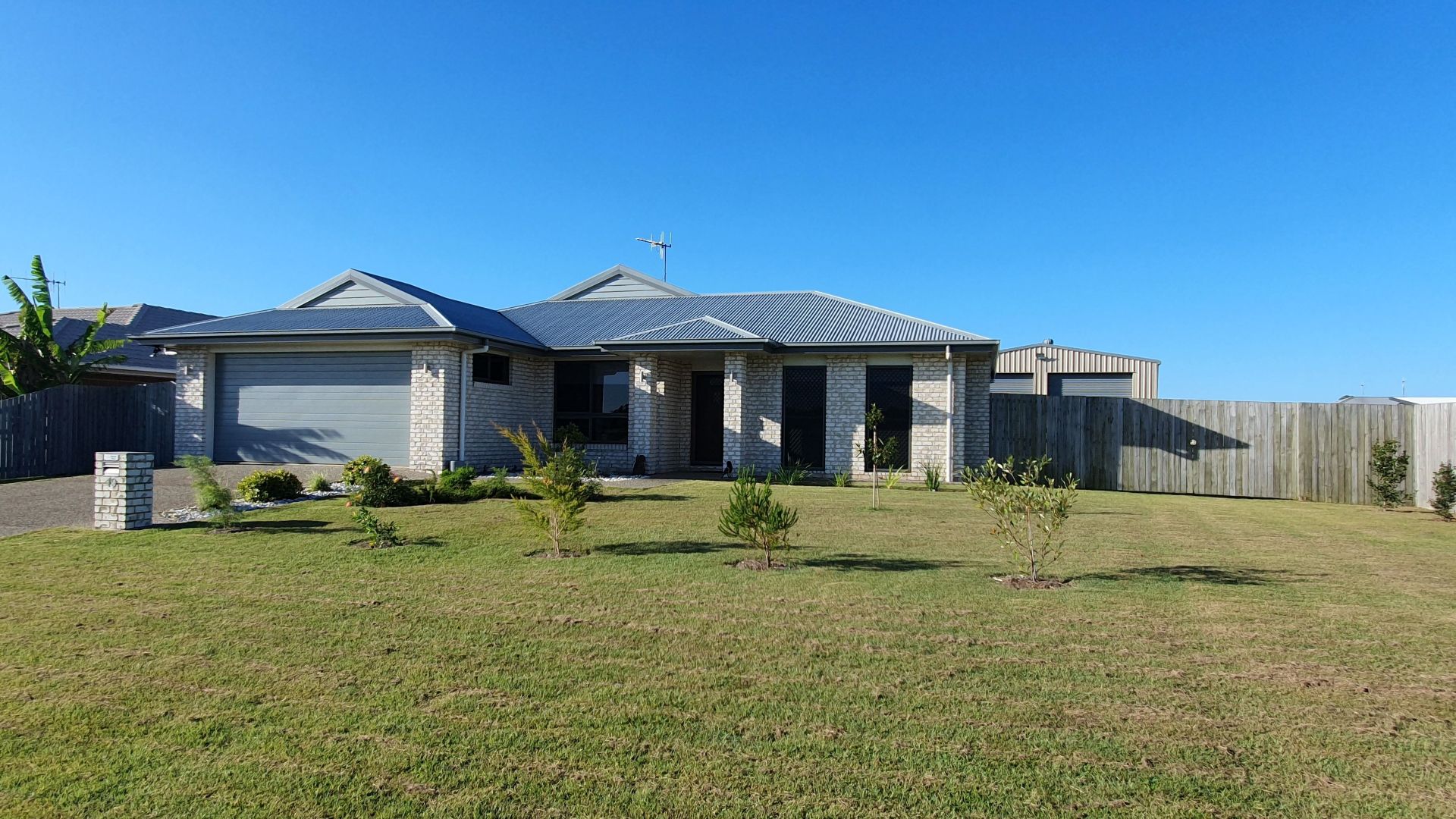 19 BEACHMERE STREET, Burnett Heads QLD 4670, Image 2