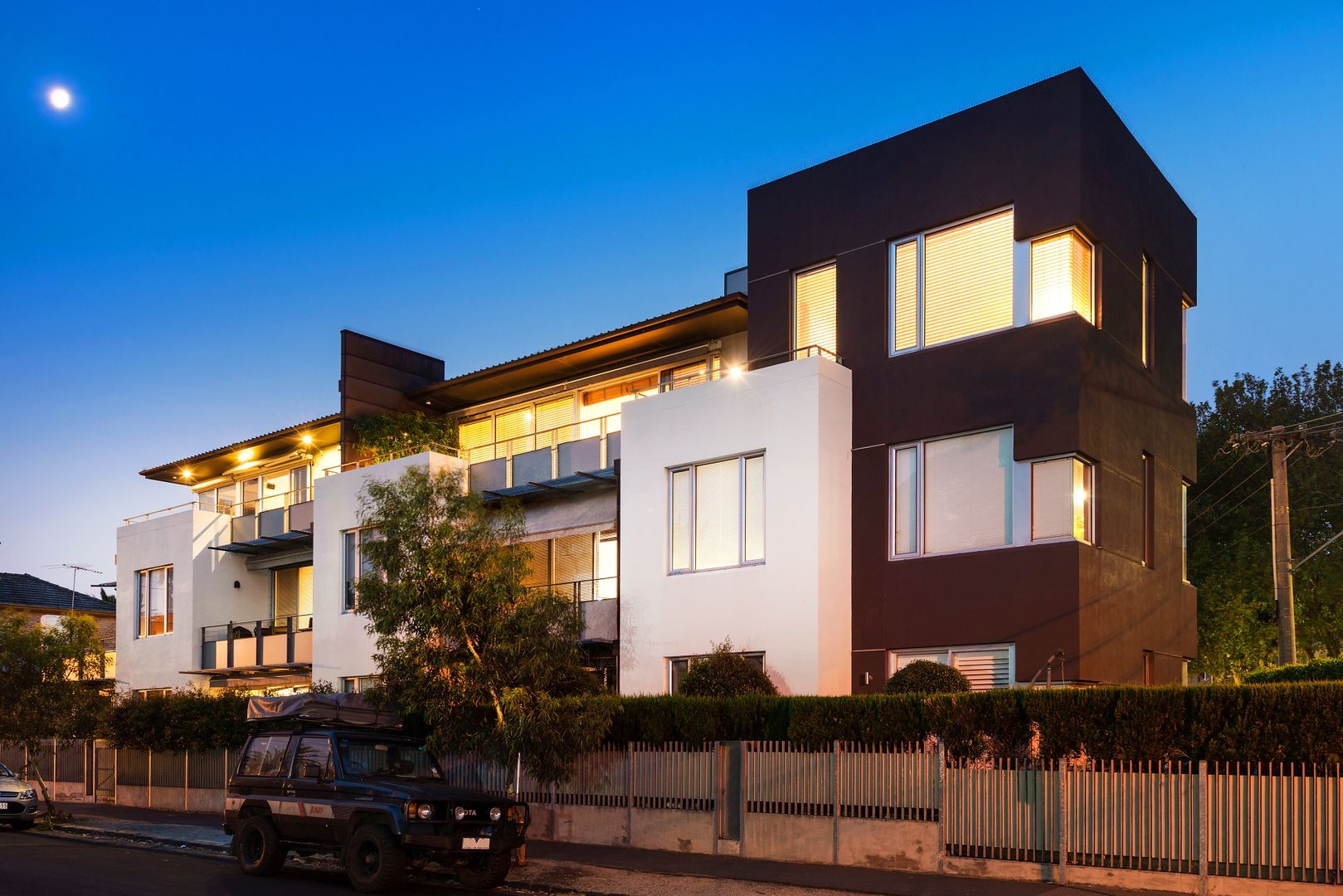 2 bedrooms Apartment / Unit / Flat in 6/12 Blessington Street ST KILDA VIC, 3182