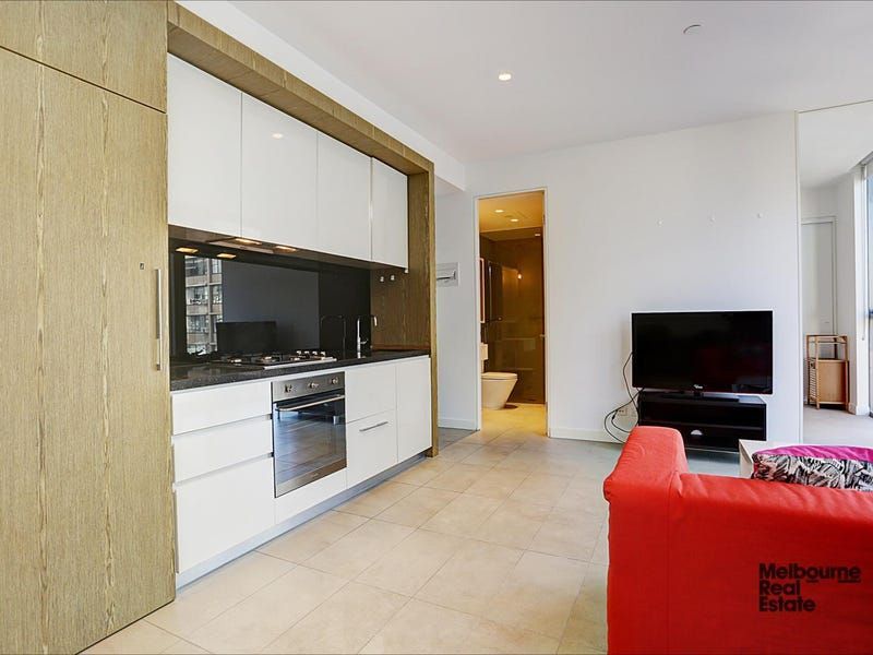 1 bedrooms Apartment / Unit / Flat in 811/74 Queens Road MELBOURNE VIC, 3004