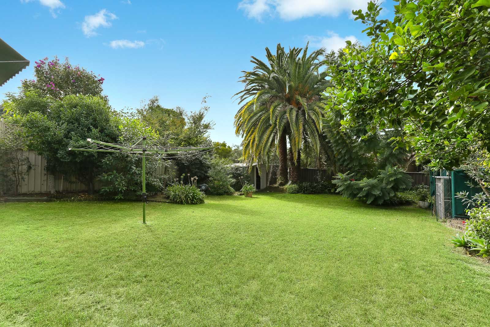 28 Allawah Avenue, Carss Park NSW 2221, Image 2