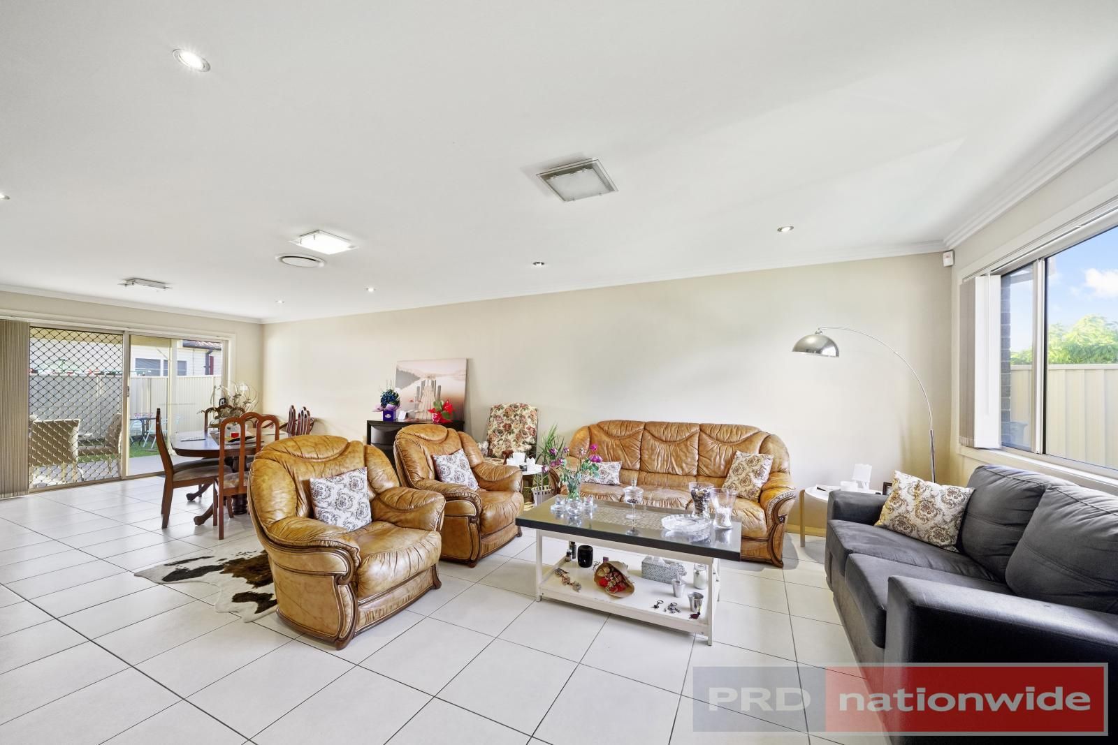 1b Broe Avenue, East Hills NSW 2213, Image 2