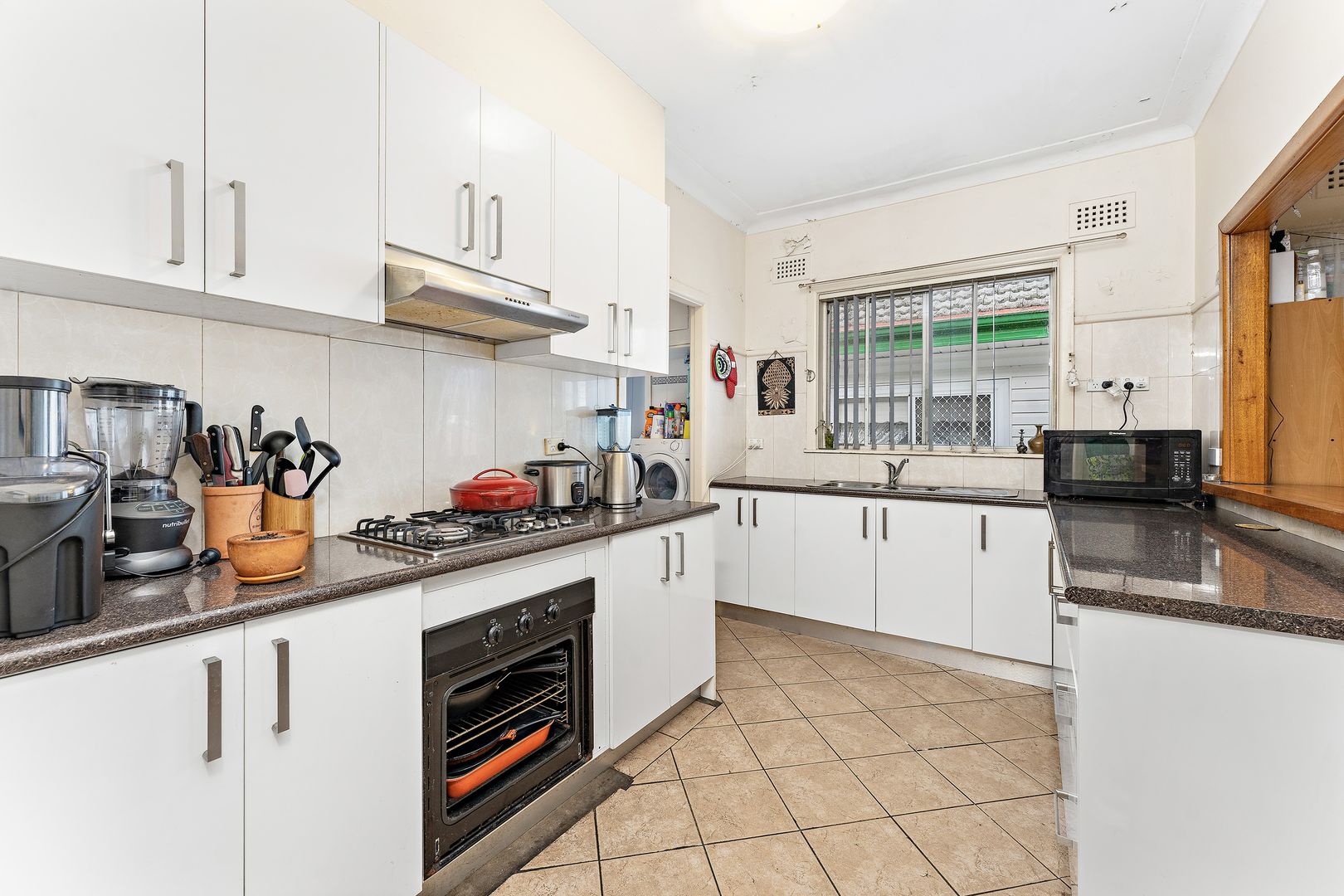 39 Wilberforce Road, Revesby NSW 2212, Image 2
