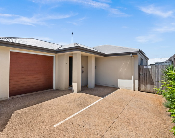 4/4A Rose Street, Wilsonton QLD 4350