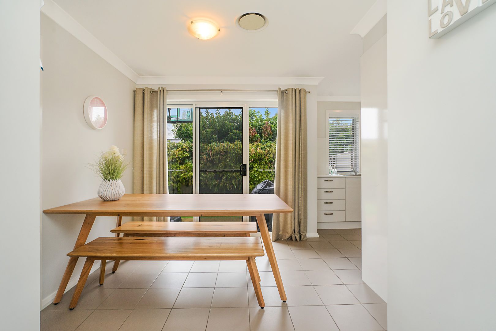 2/247 Warners Bay Road, Mount Hutton NSW 2290, Image 1