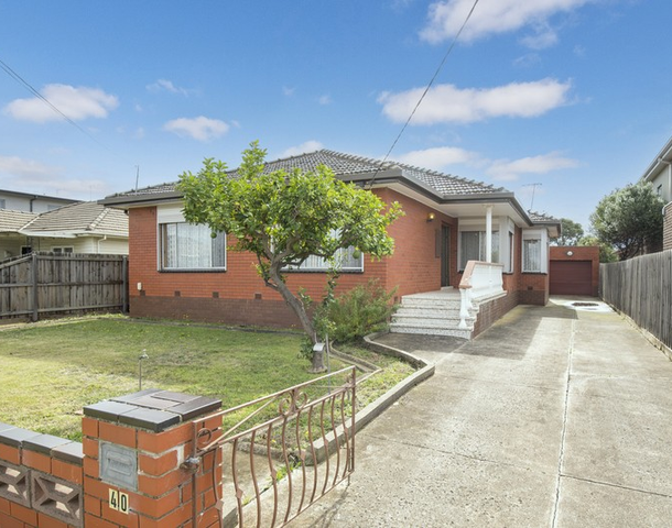 40 Robson Avenue, Avondale Heights VIC 3034