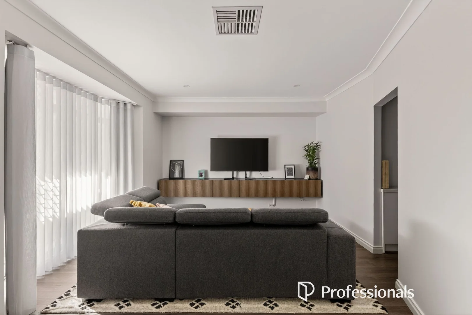 Additional image 5 of 70 Palmer Crescent, High Wycombe WA 6057