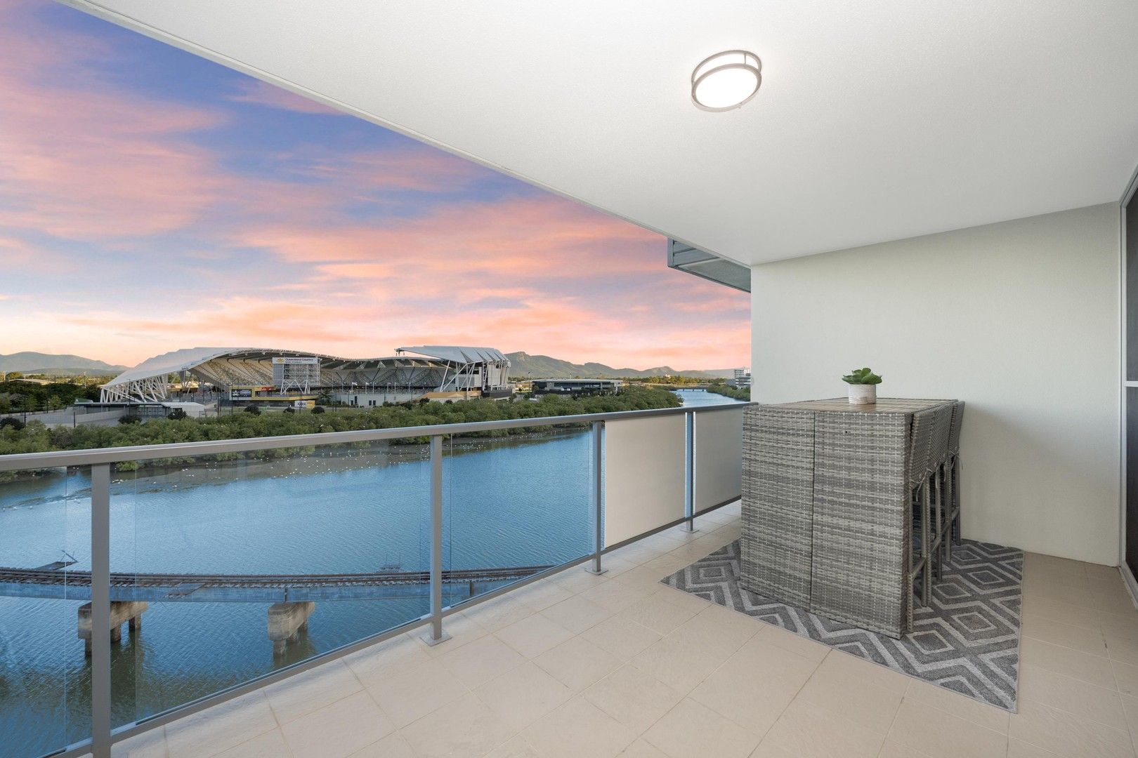 34/832 Stanley Street, Townsville City QLD 4810 Apartment For Rent 950 Domain