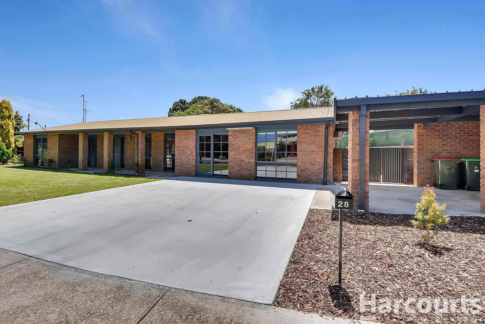 28 Windsor Crescent, Horsham VIC 3400 Domain