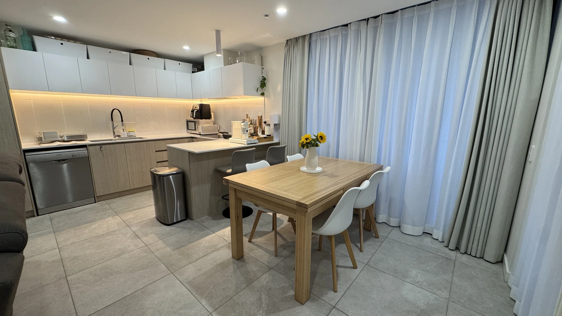 Additional image 8 of 608/21-25 Carl Street, Woolloongabba QLD 4102