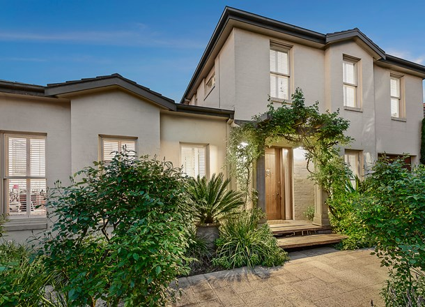 18 Torrington Street, Canterbury VIC 3126