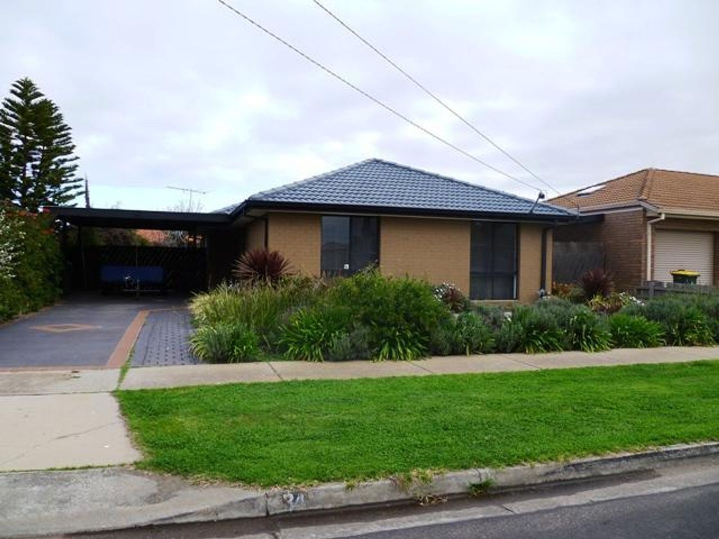 34 Hotham Crescent Hoppers Crossing Vic 3029 House For Rent 360 Domain