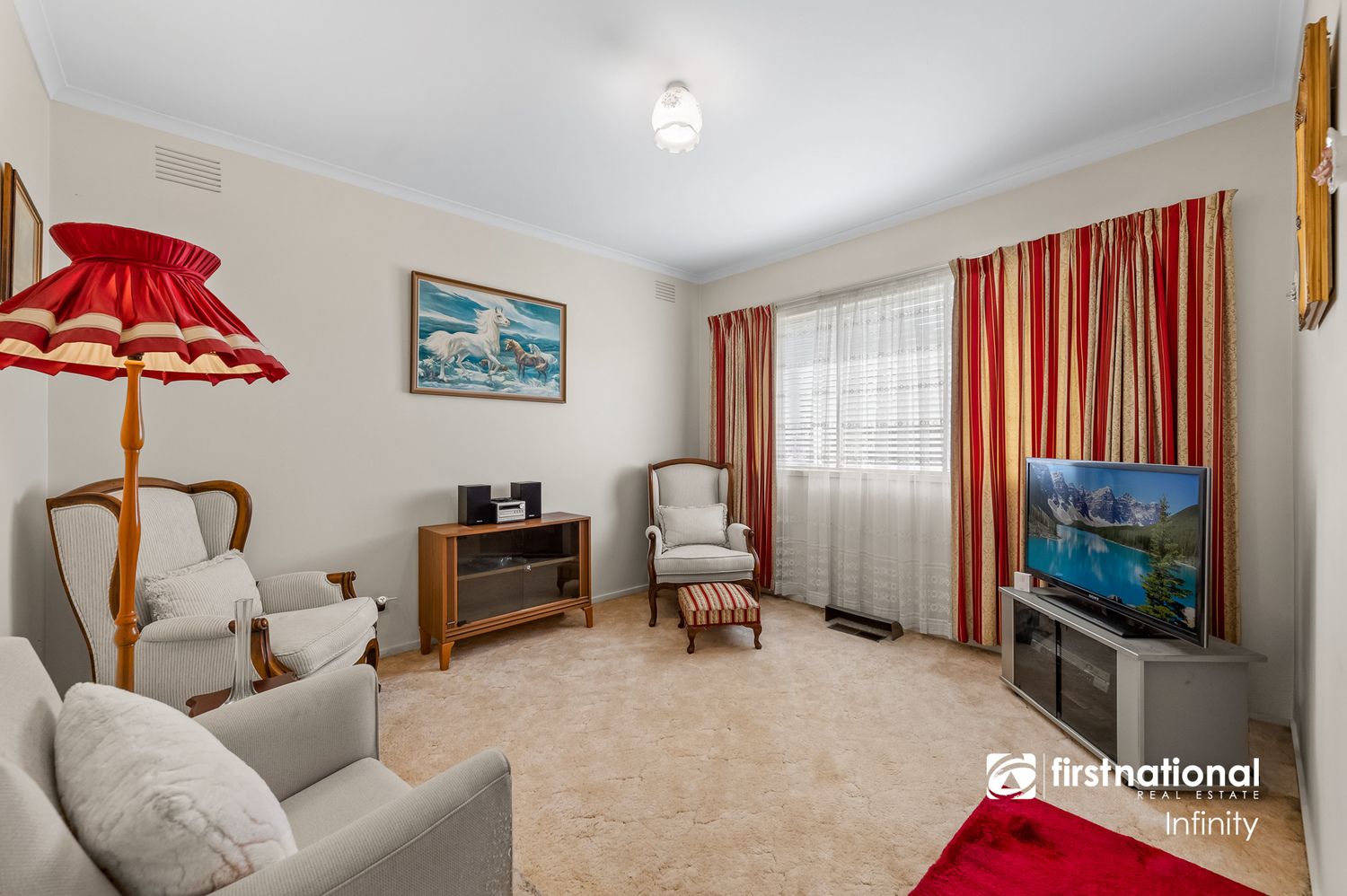 22 Sherwood Crescent, Dandenong North VIC 3175, Image 2