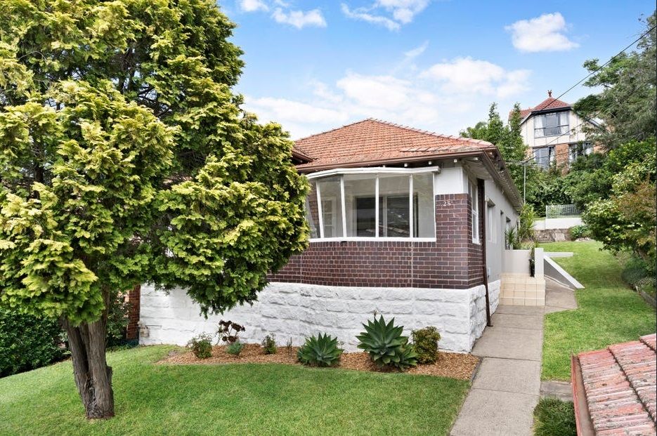 3 bedrooms House in 25 Park Road CARLTON NSW, 2218