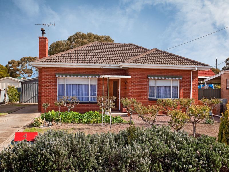 4 Dover Terrace, LARGS NORTH SA 5016, Image 1