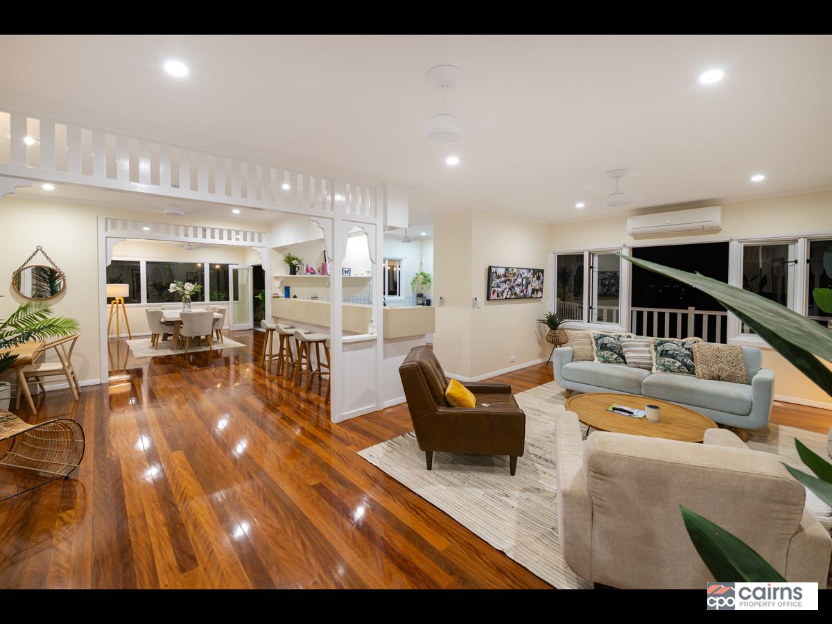 4 bedrooms House in 14 Atherton Street WHITFIELD QLD, 4870