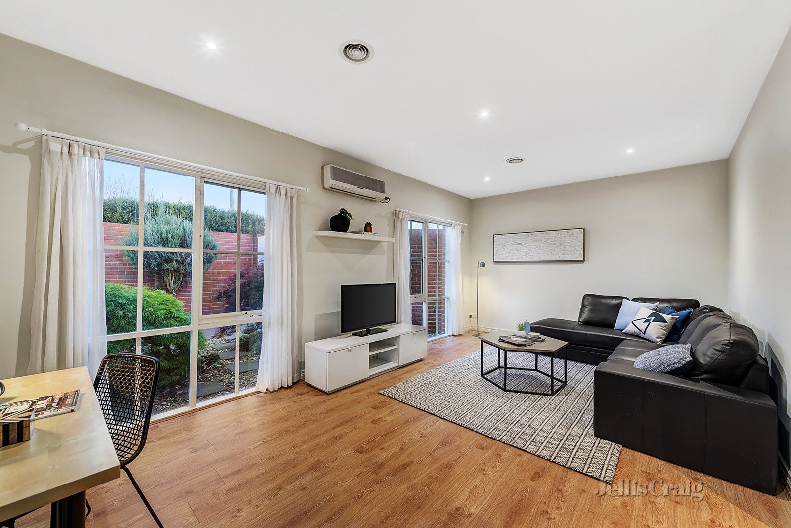 1/755 Warrigal Road, Bentleigh East VIC 3165, Image 1