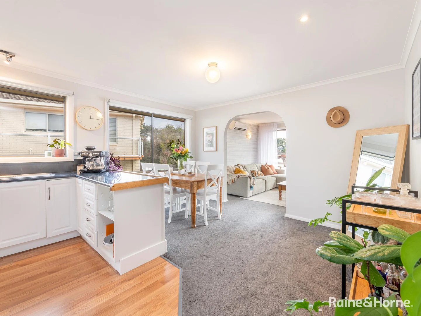 Additional image 7 of 2/6 Flowerpot Crescent, Blackmans Bay TAS 7052