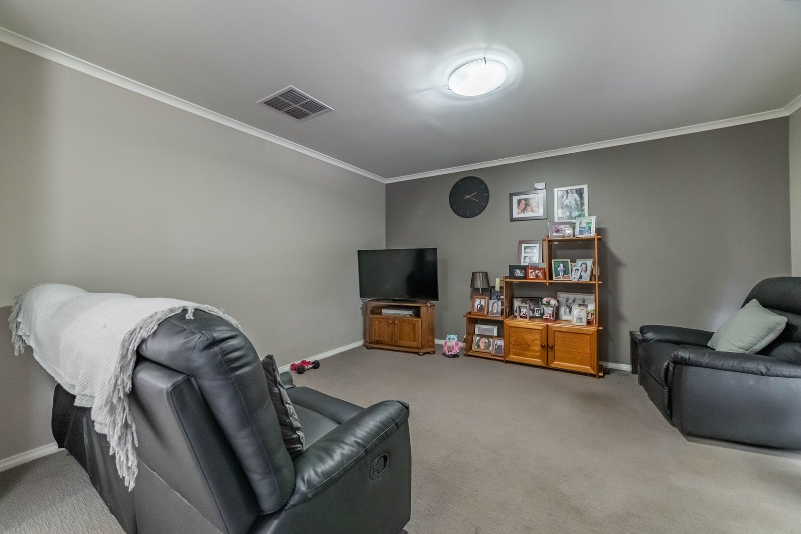 11 Ridge Place, Golden Square VIC 3555, Image 1