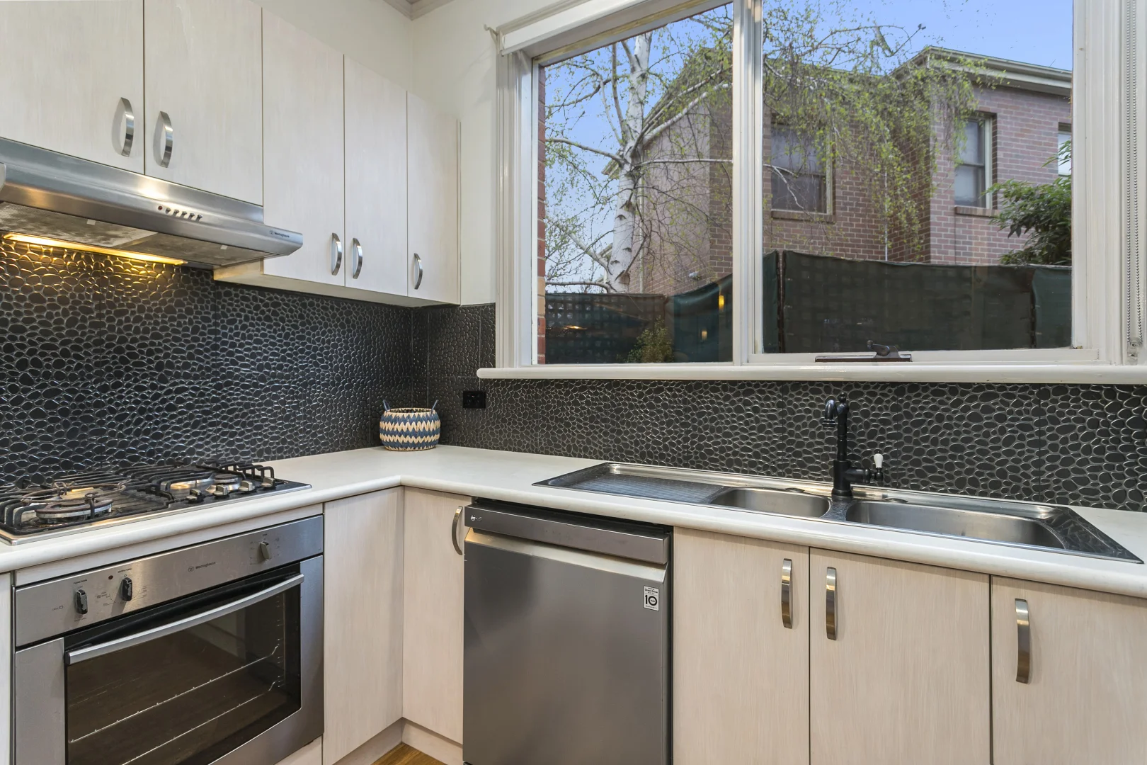 Additional image 6 of 8/127 Ferguson Street, Williamstown VIC 3016