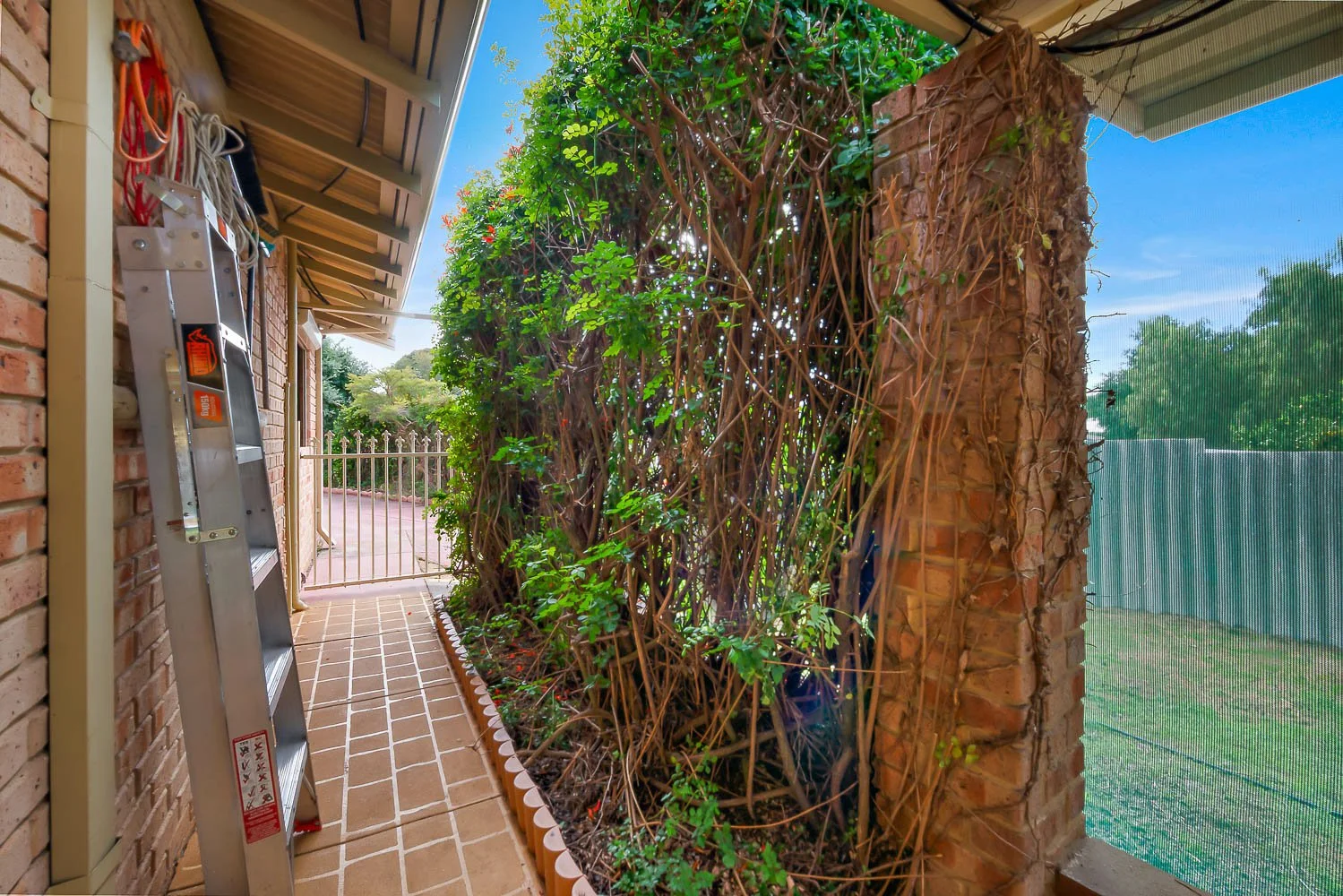 Additional image 38 of 11 Moysey Court, Parmelia WA 6167