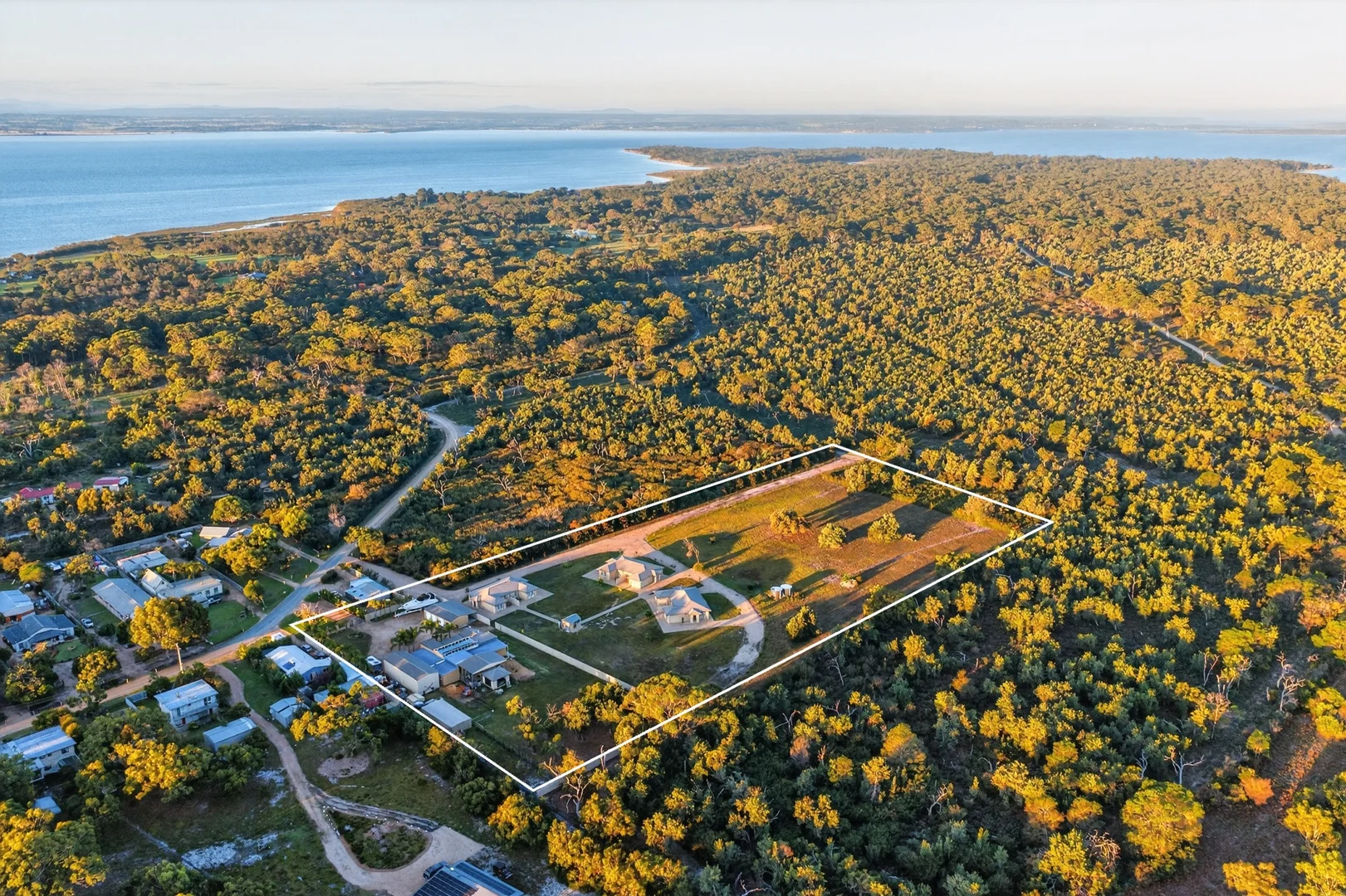 Additional image 9 of 27 Gravelly Point Road, Raymond Island VIC 3880