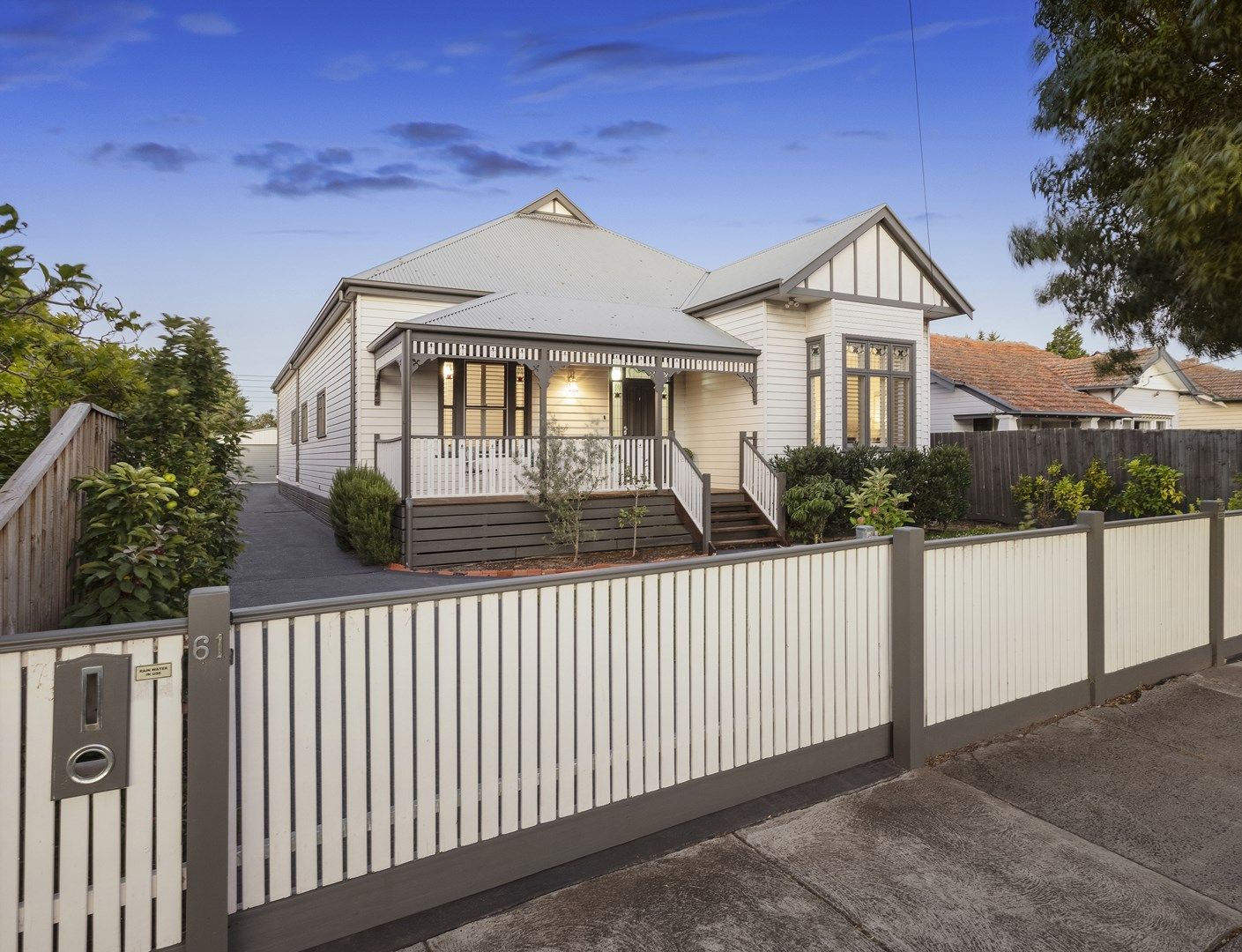 61 Carlisle Crescent, Hughesdale VIC 3166, Image 0