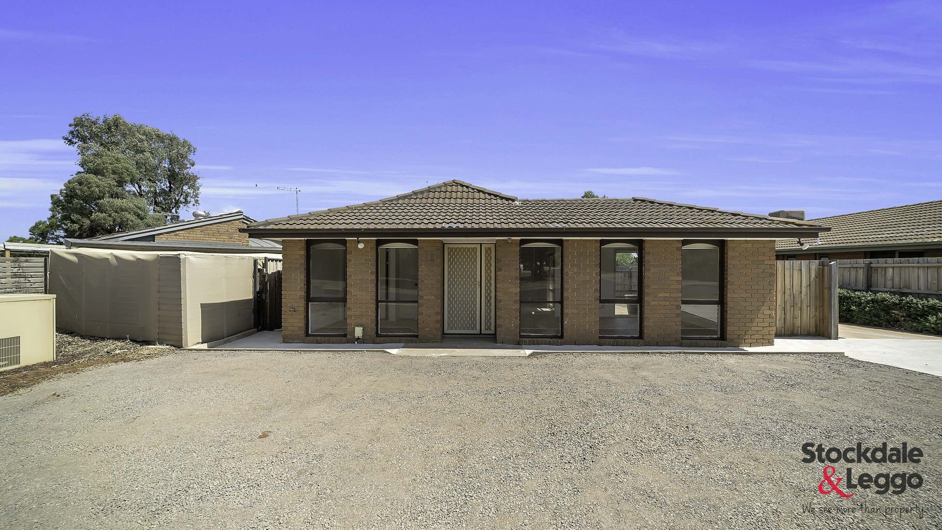 3 bedrooms House in 38 Hilton Way MELTON WEST VIC, 3337