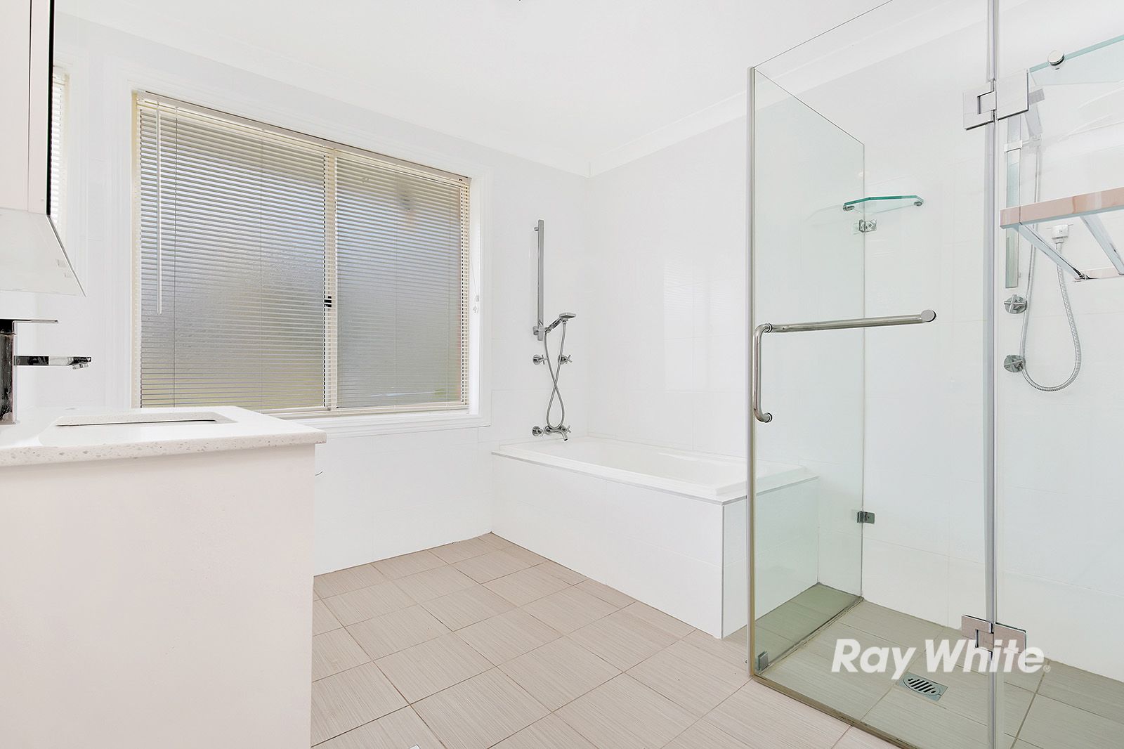 8 Illyarie Place, Castle Hill NSW 2154, Image 2