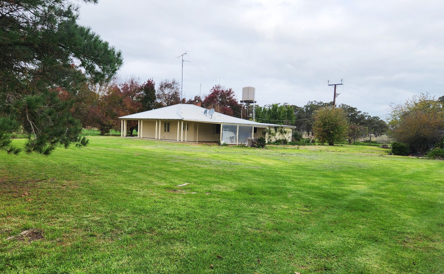 19 Moores Road, BINNUM VIA, Naracoorte SA 5271 House for Sale 629,000