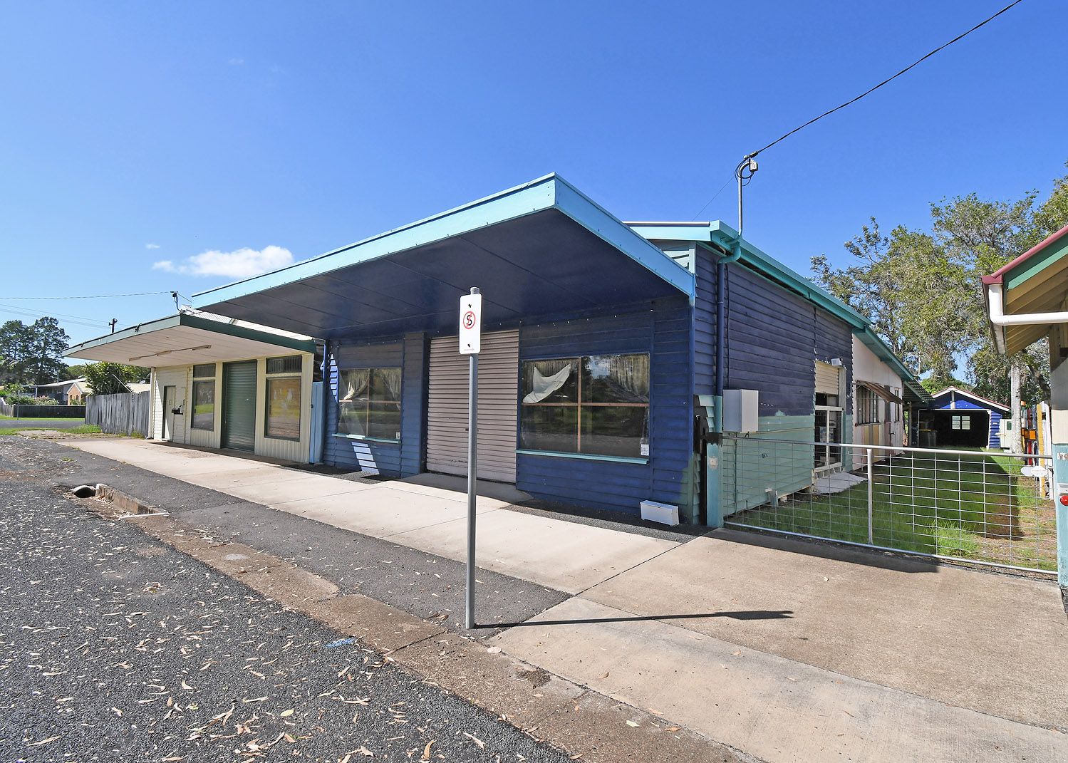 12 Robertson Street, Torbanlea QLD 4662, Image 0